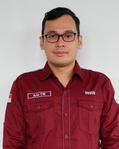 Dr. Ari Tri Wibowo, S.H., M.H., M.Kn.